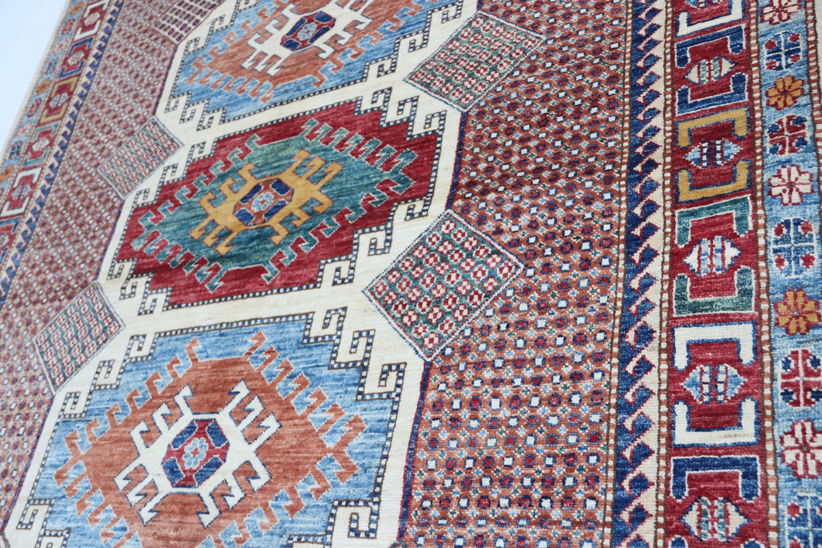 Detail 12 of beige floral Super Kazak cotton-and-wool rug, 5.5 x 8 ft