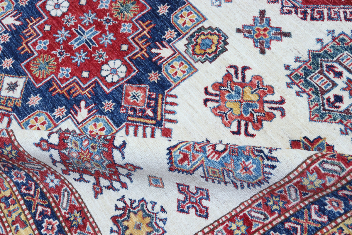 Detail 12 of beige floral Super Kazak cotton-and-wool rug, 8 x 10 ft