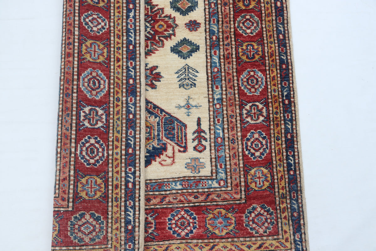 Detail 7 of beige floral Super Kazak cotton-and-wool rug, 2.5 x 4 ft