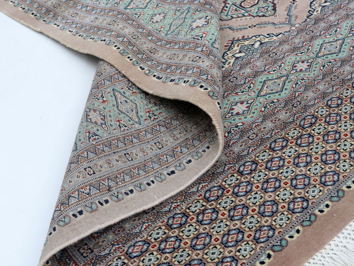 Detail view 8 of gray Fine Jaldaar handwoven wool rug, 7 x 8 ft
