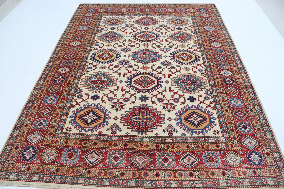 Detail 2 of beige floral Super Kazak cotton-and-wool rug, 5.5 x 8 ft